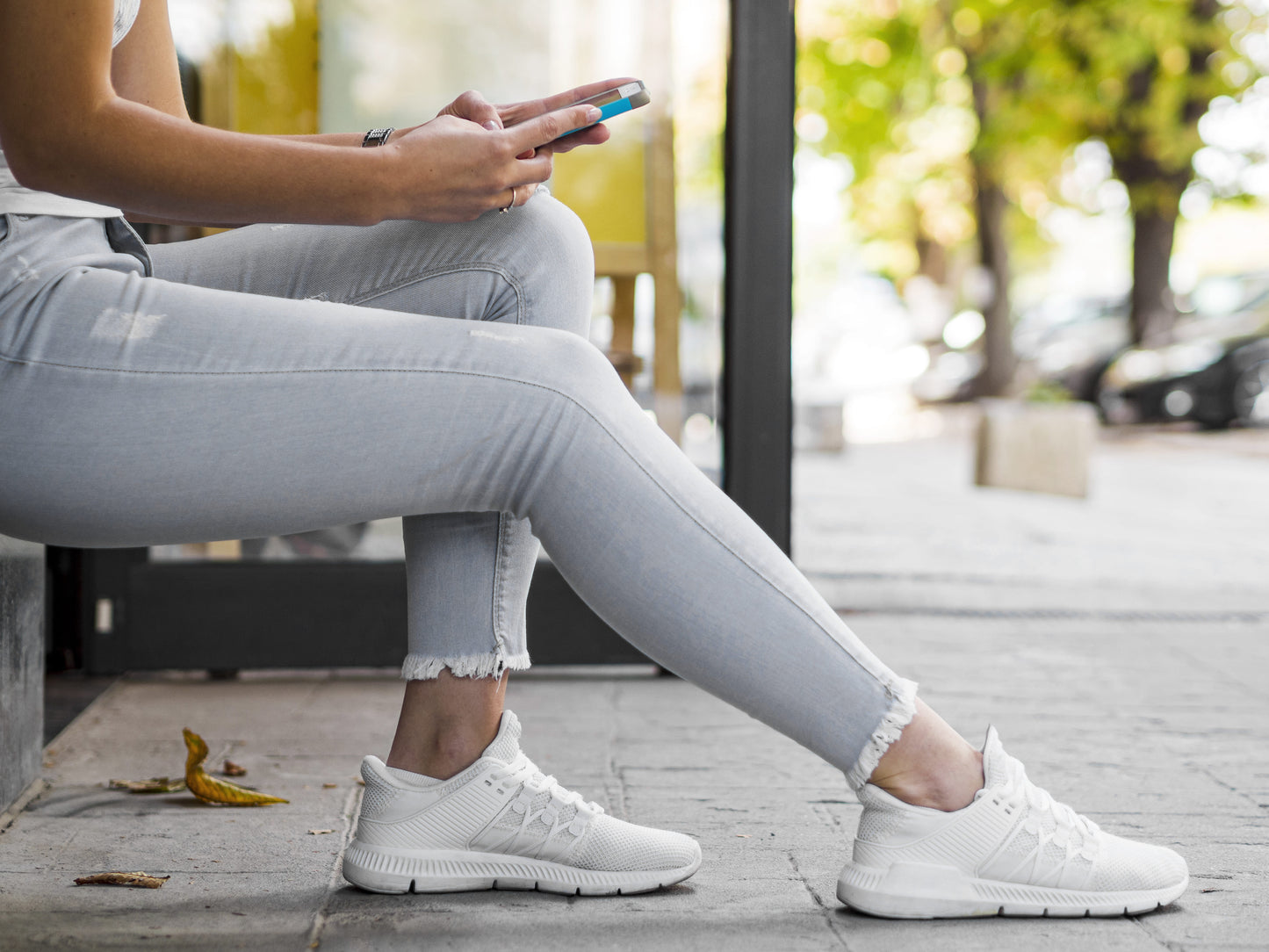 ComfyWalk Unisex white Sneakers